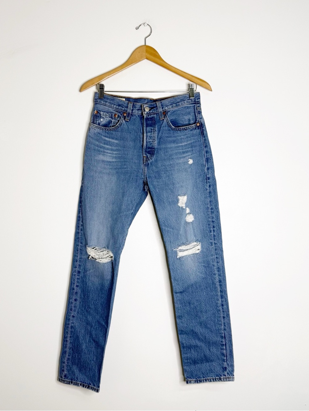 Levi’s 501 Original Distressed Jeans Women’s 26x30 High Rise Straight Leg